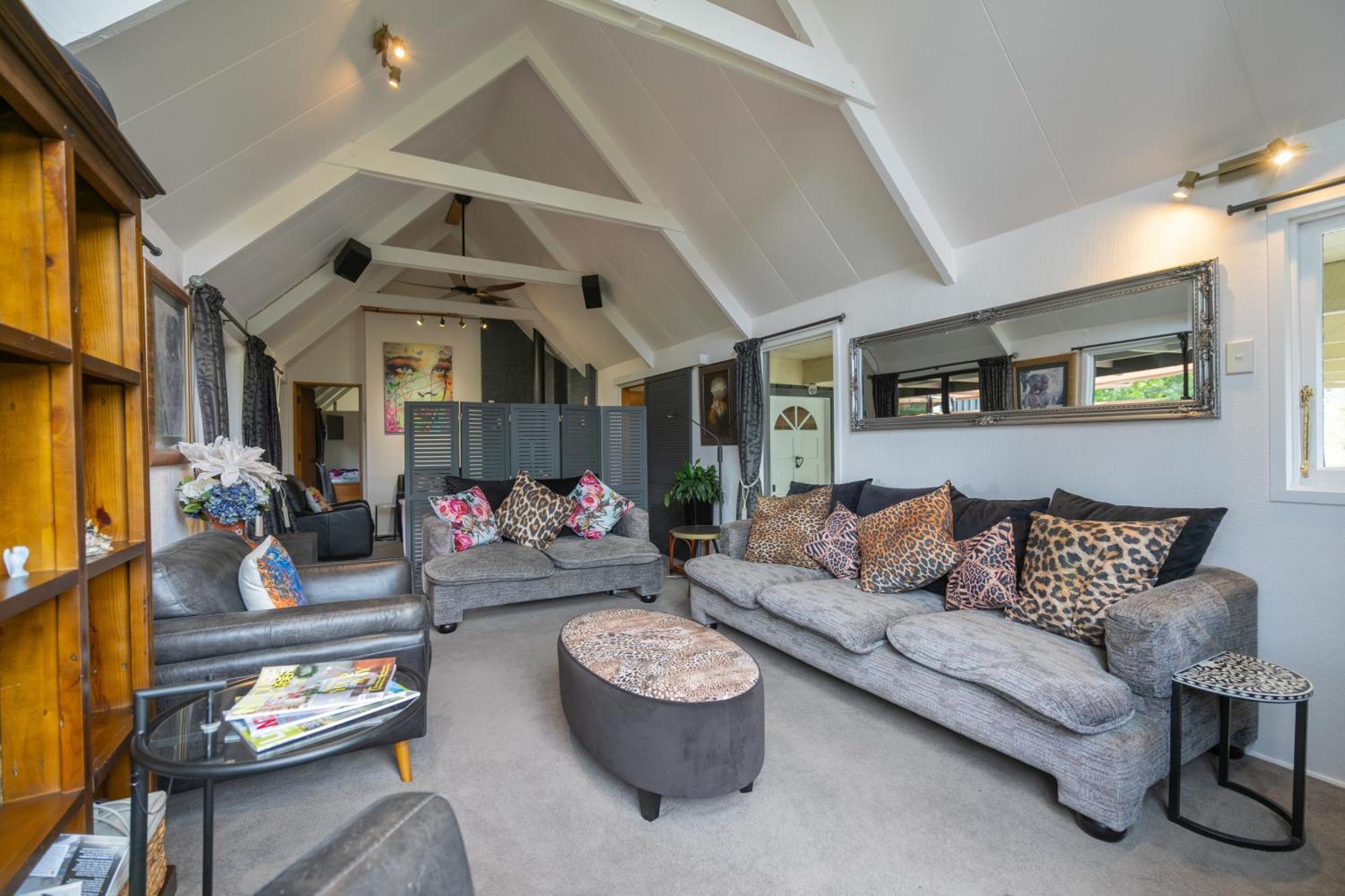 Alpine Rock B&B Te Anau Eksteriør billede