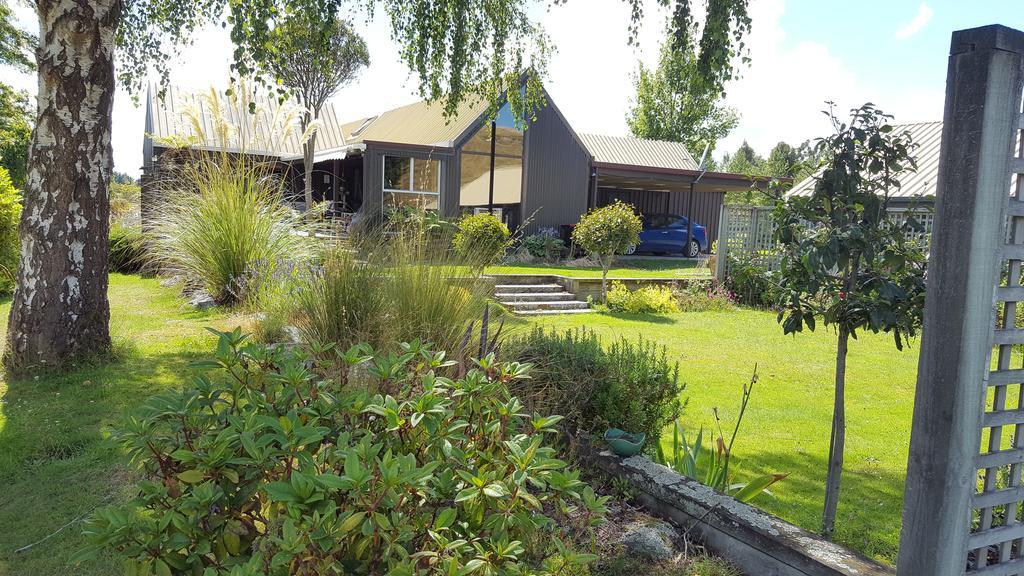 Alpine Rock B&B Te Anau Eksteriør billede